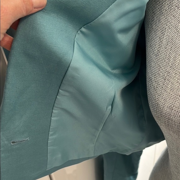 DYNAMITE NWOT Kora Cropped Linen Blazer Lined, size L - Picture 10 of 13